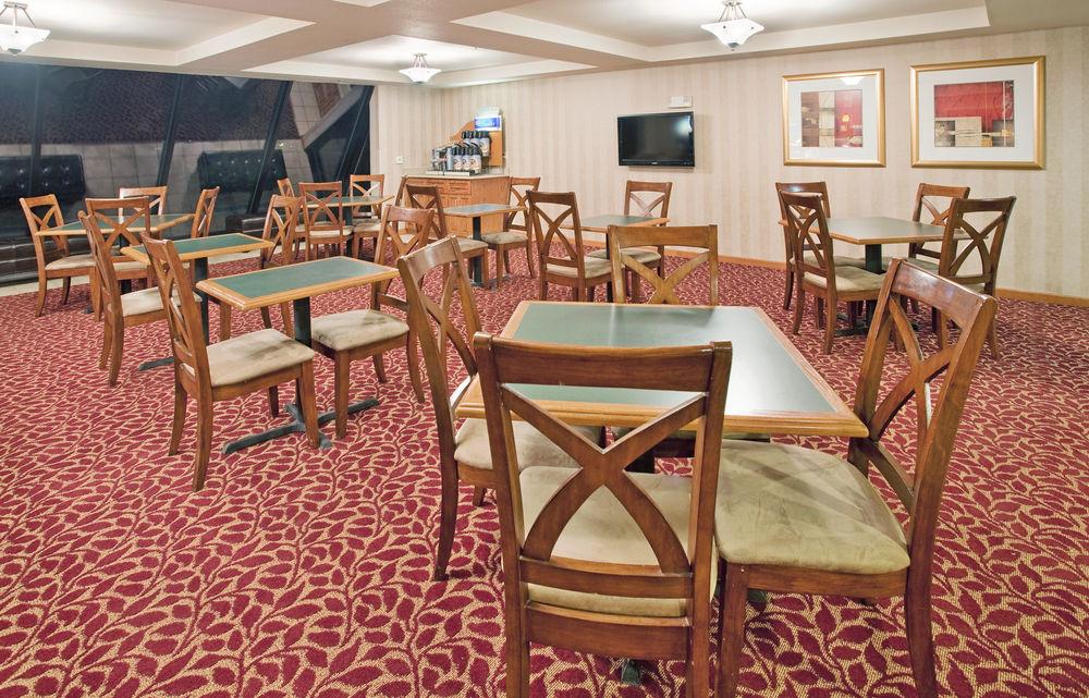 Holiday Inn Express Hotel Germantown - Northwest Milwaukee, An Ihg Hotel Exteriér fotografie
